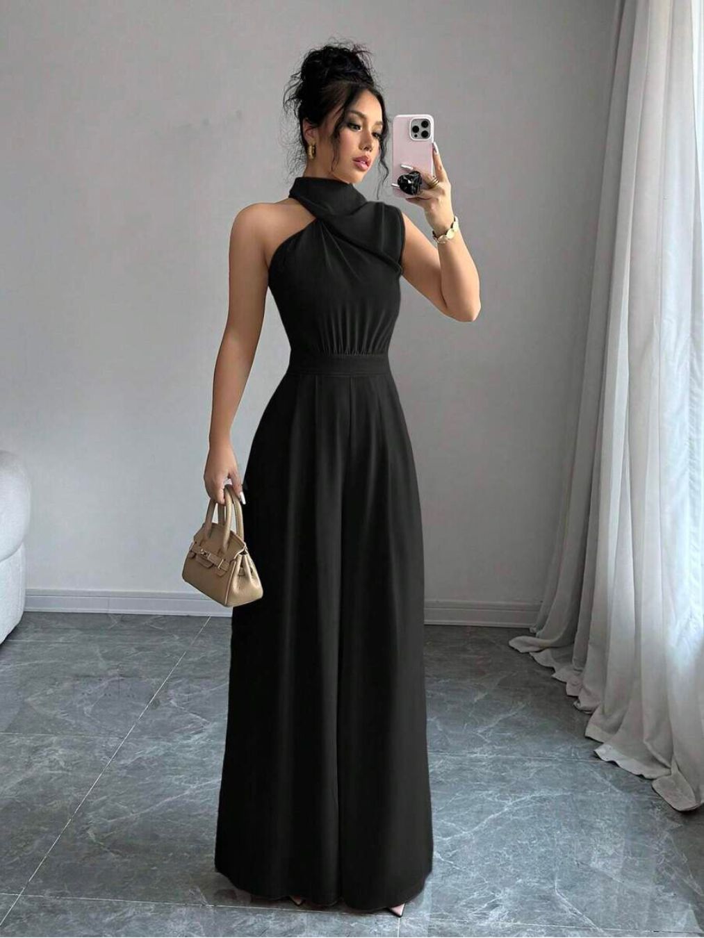 Macacão Palazzo Elegance: Sofisticação e Estilo em uma Única Peça