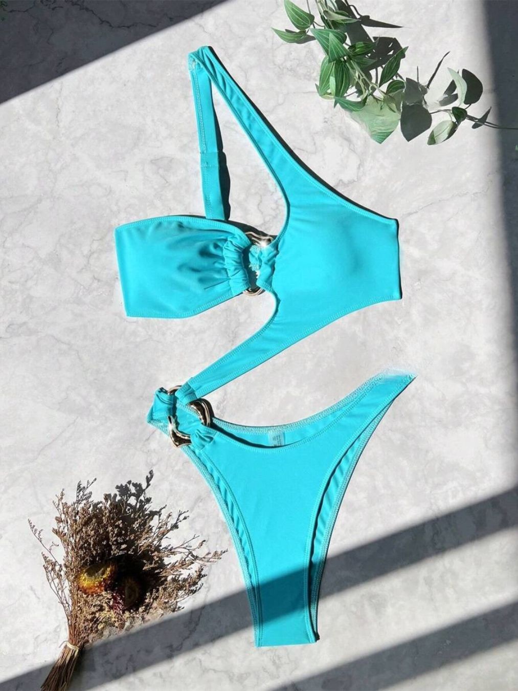 Biquíni Eclipse Beachwear: O Biquíni Sensual que Transformará Seus Dias na Praia! 🌊