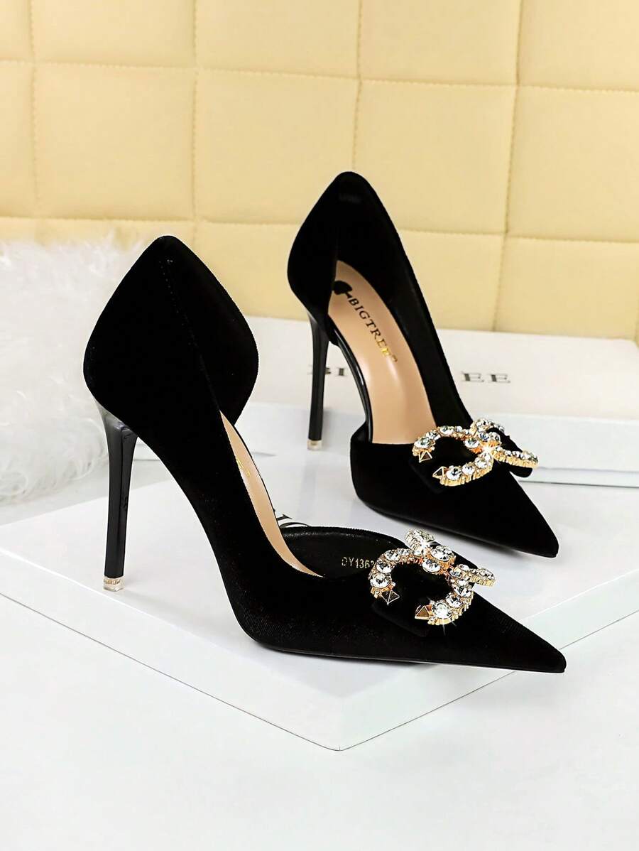 Scarpin de Camurça – 7cm de Salto, 3 Cores Exclusivas