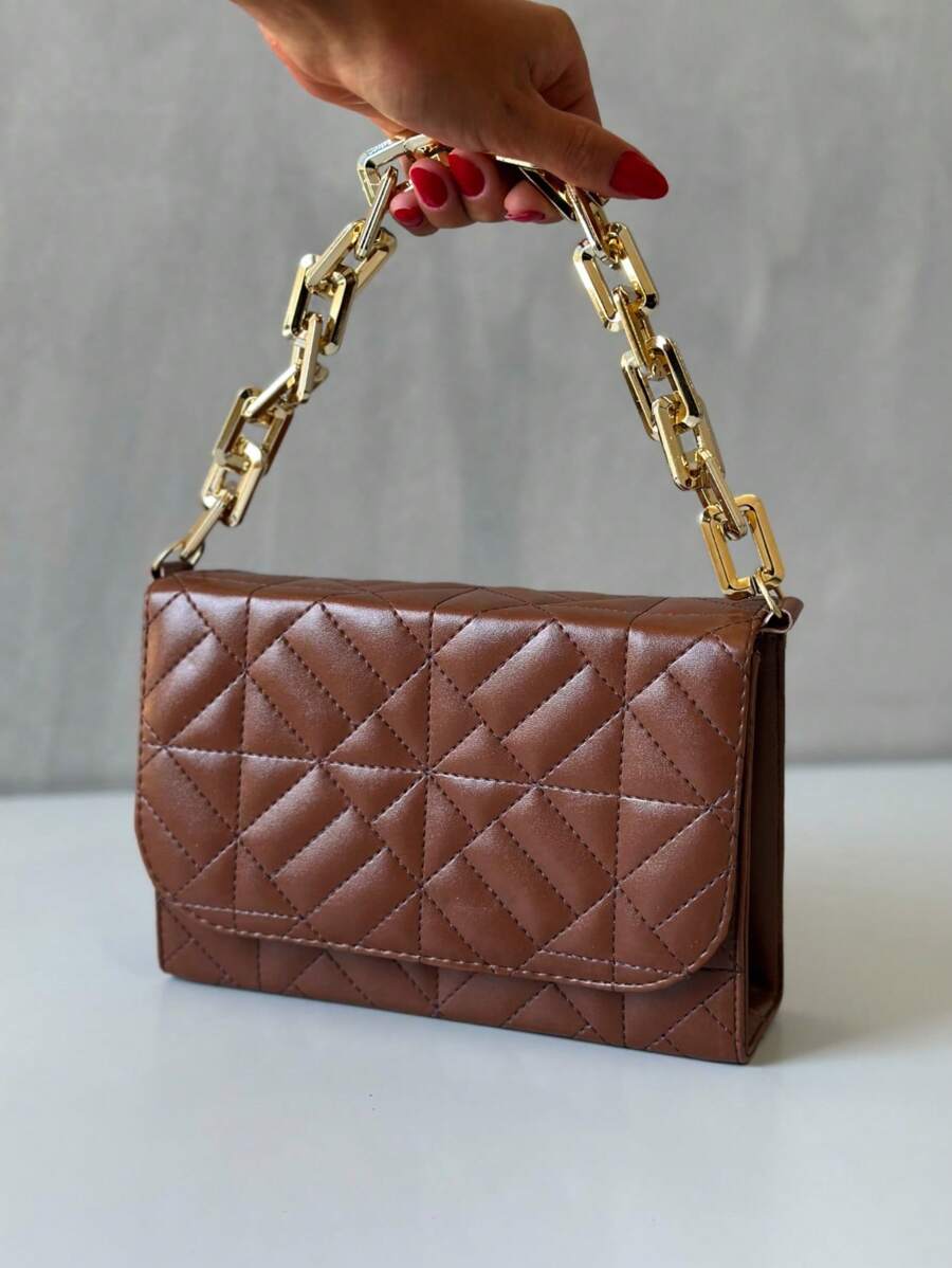 Bolsa de Luxo: Compacta, Versátil e Incomparável