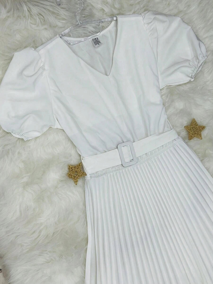 Vestido Midi Dengosa: Elegância e Modéstia para Mulheres de Fé