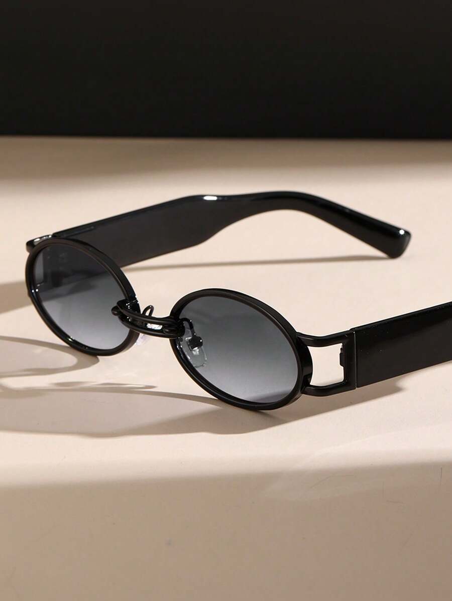 Oculos feminino Vintage Glam - O Clássico que Reinventa o Estilo ✨