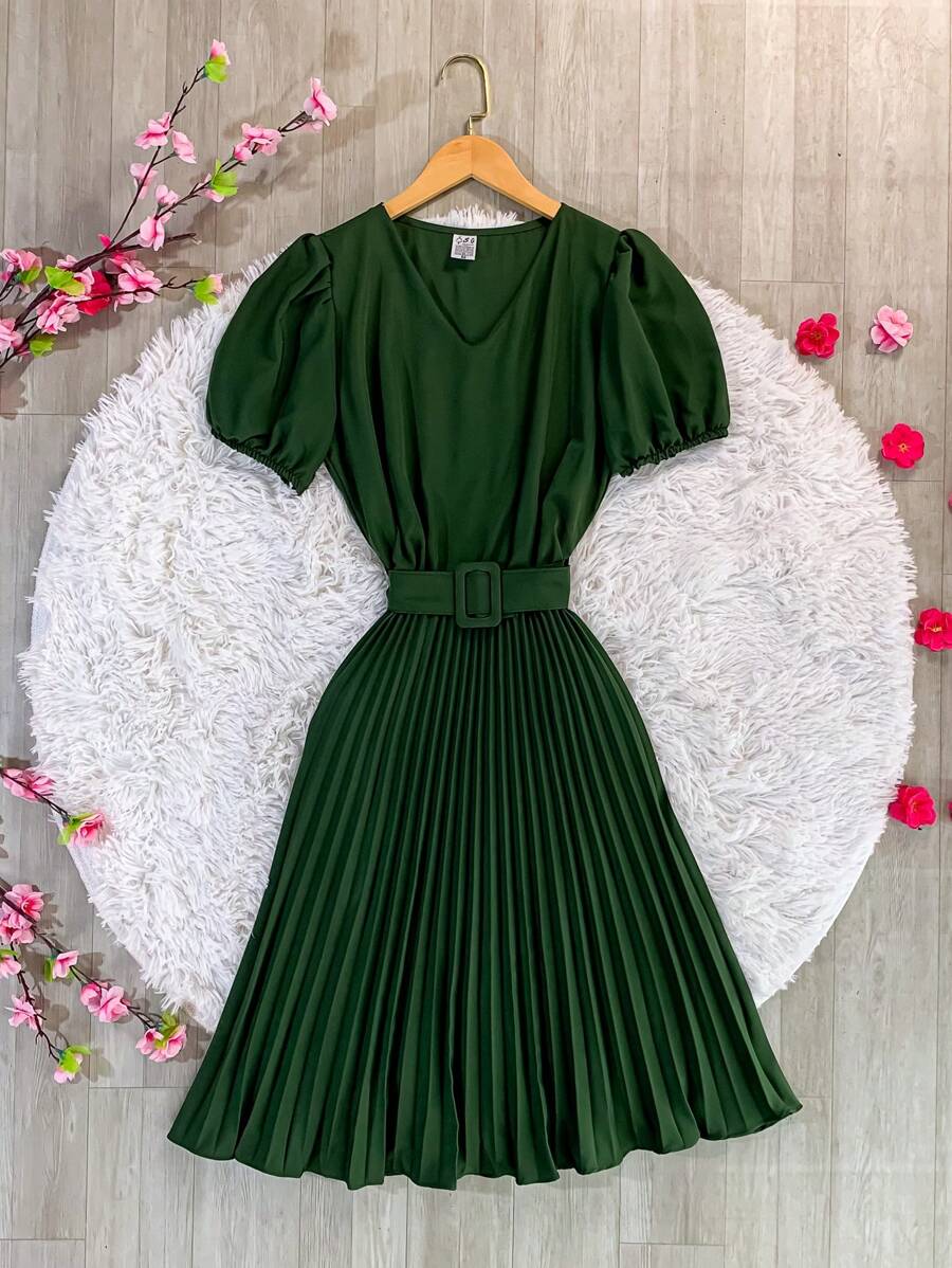 Vestido Midi Dengosa: Elegância e Modéstia para Mulheres de Fé