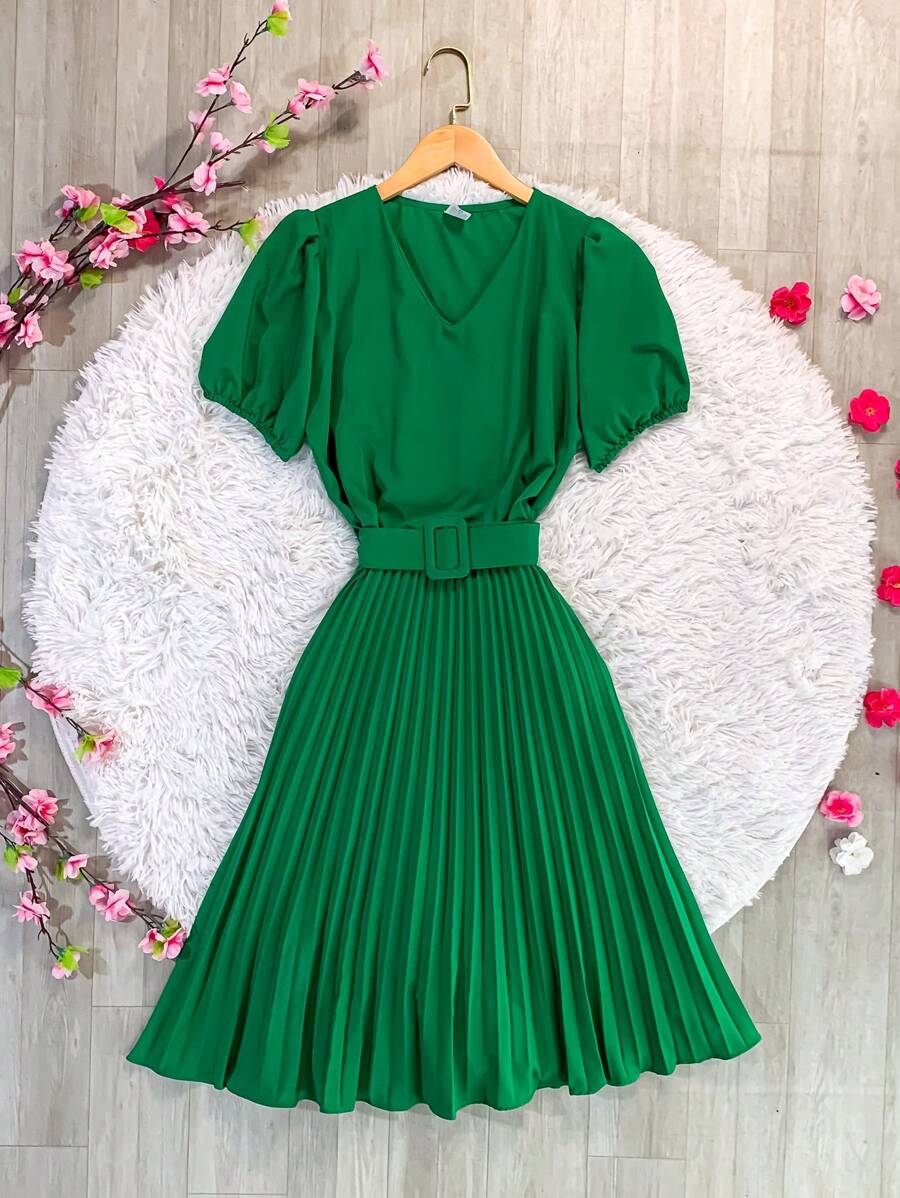 Vestido Midi Dengosa: Elegância e Modéstia para Mulheres de Fé