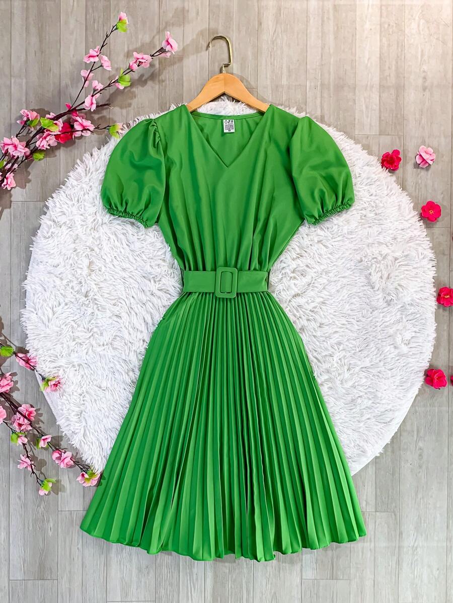 Vestido Midi Dengosa: Elegância e Modéstia para Mulheres de Fé