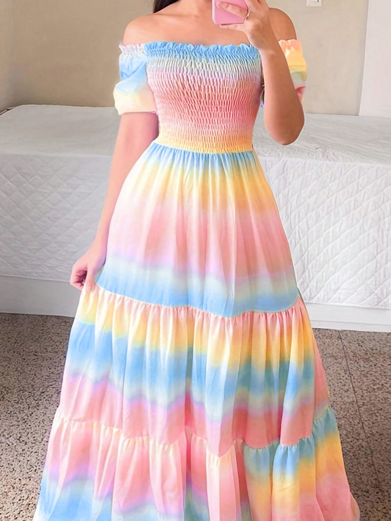 Vestido Longo Degradê: Sofisticação e Estilo em um Só Look!