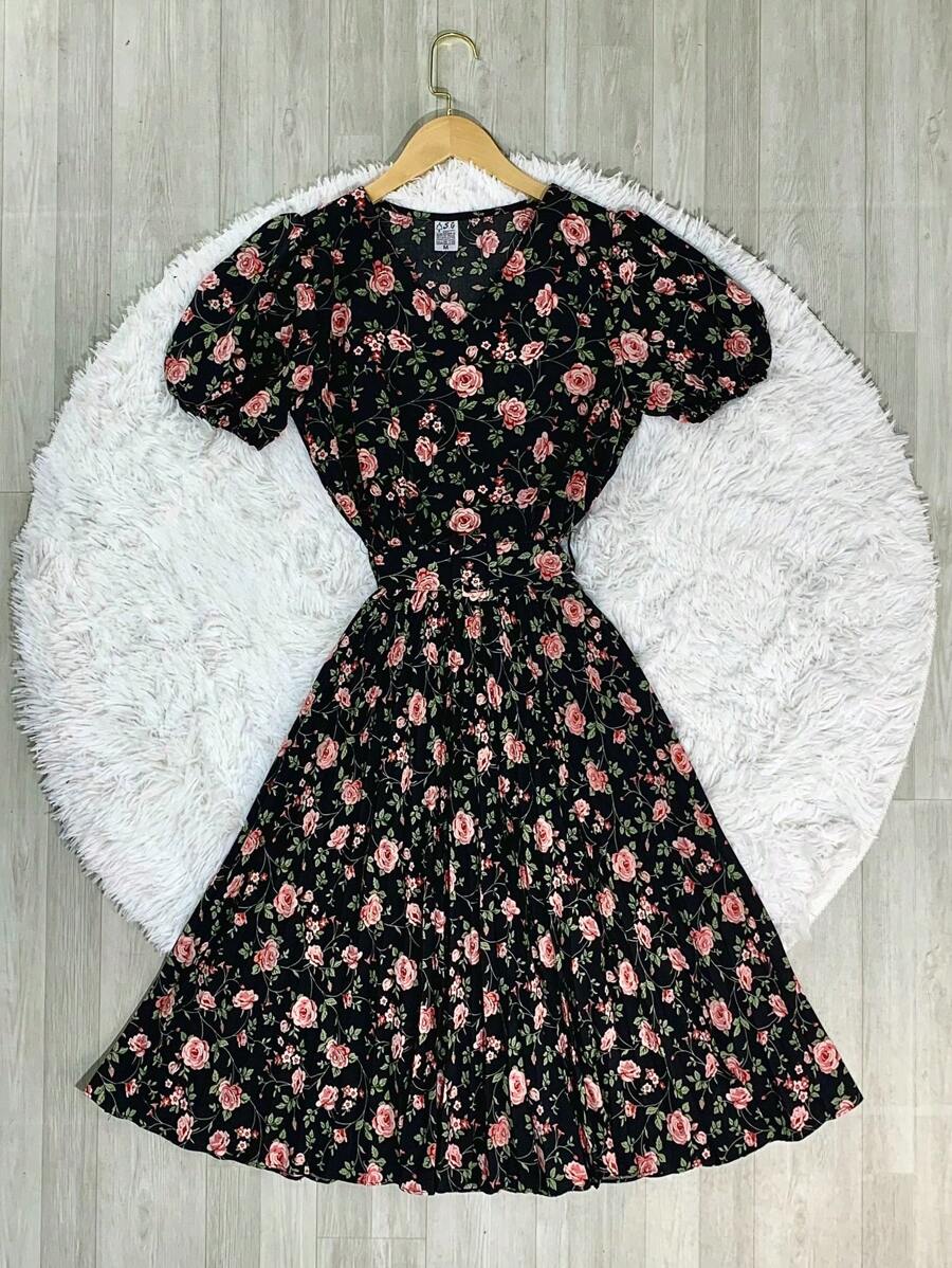 Vestido Midi Dengosa: Elegância e Modéstia para Mulheres de Fé