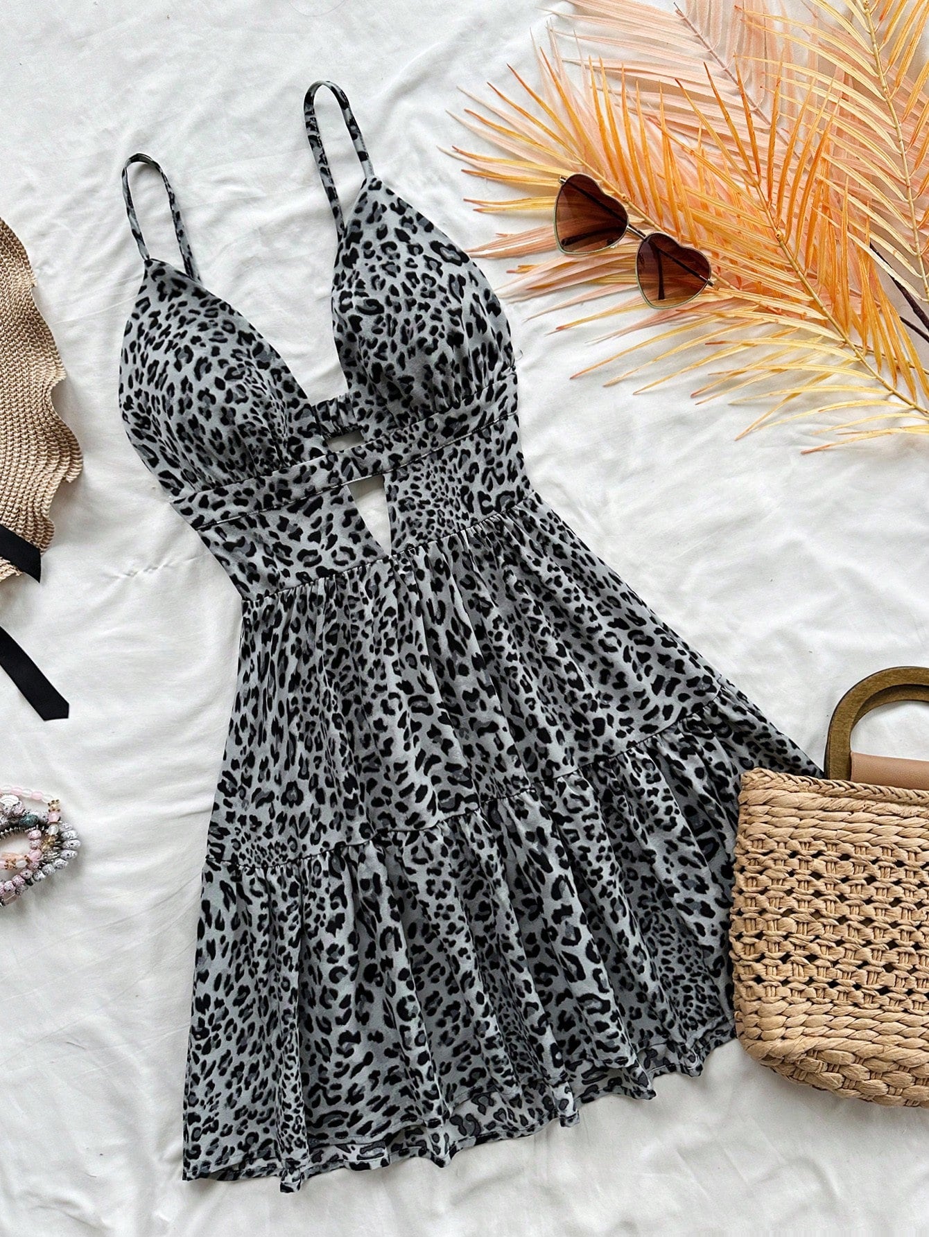 Vestido Curto com Decote em V – 9 Estampas e Cores