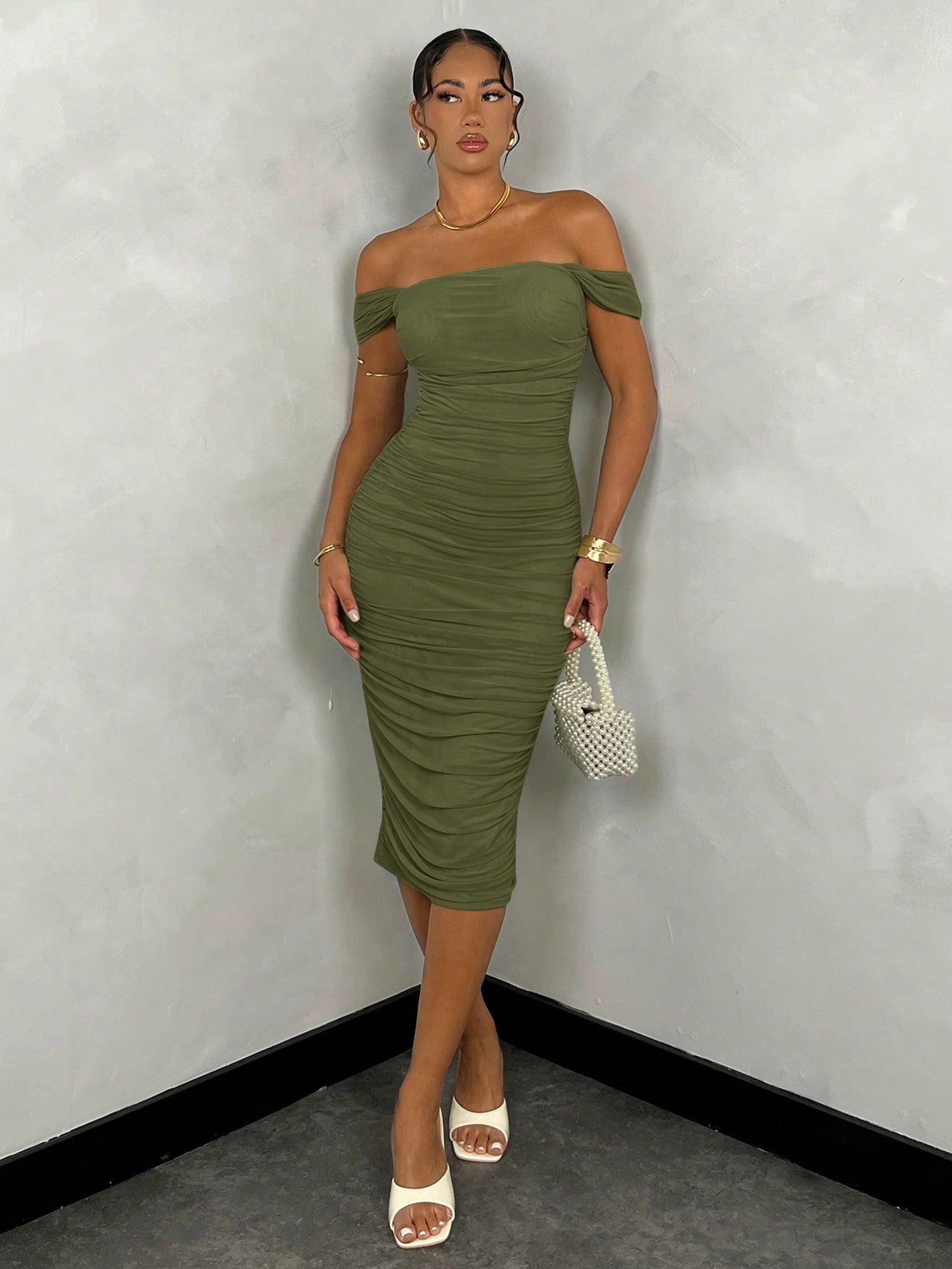 Vestido midi manga curta