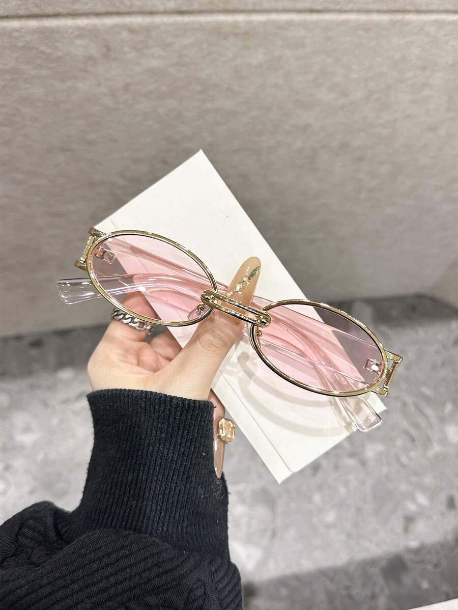 Oculos feminino Vintage Glam - O Clássico que Reinventa o Estilo ✨