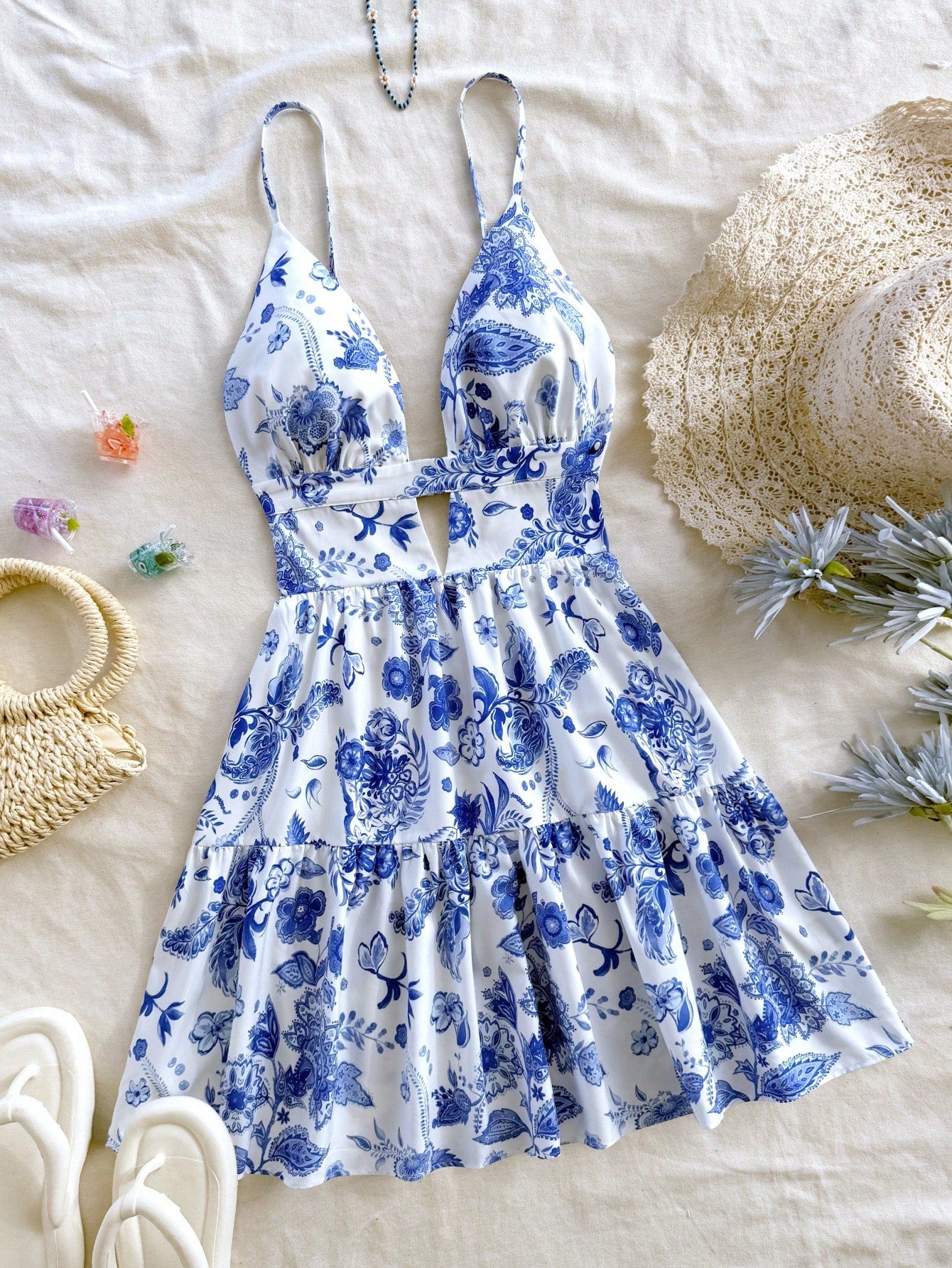 Vestido Curto com Decote em V – 9 Estampas e Cores