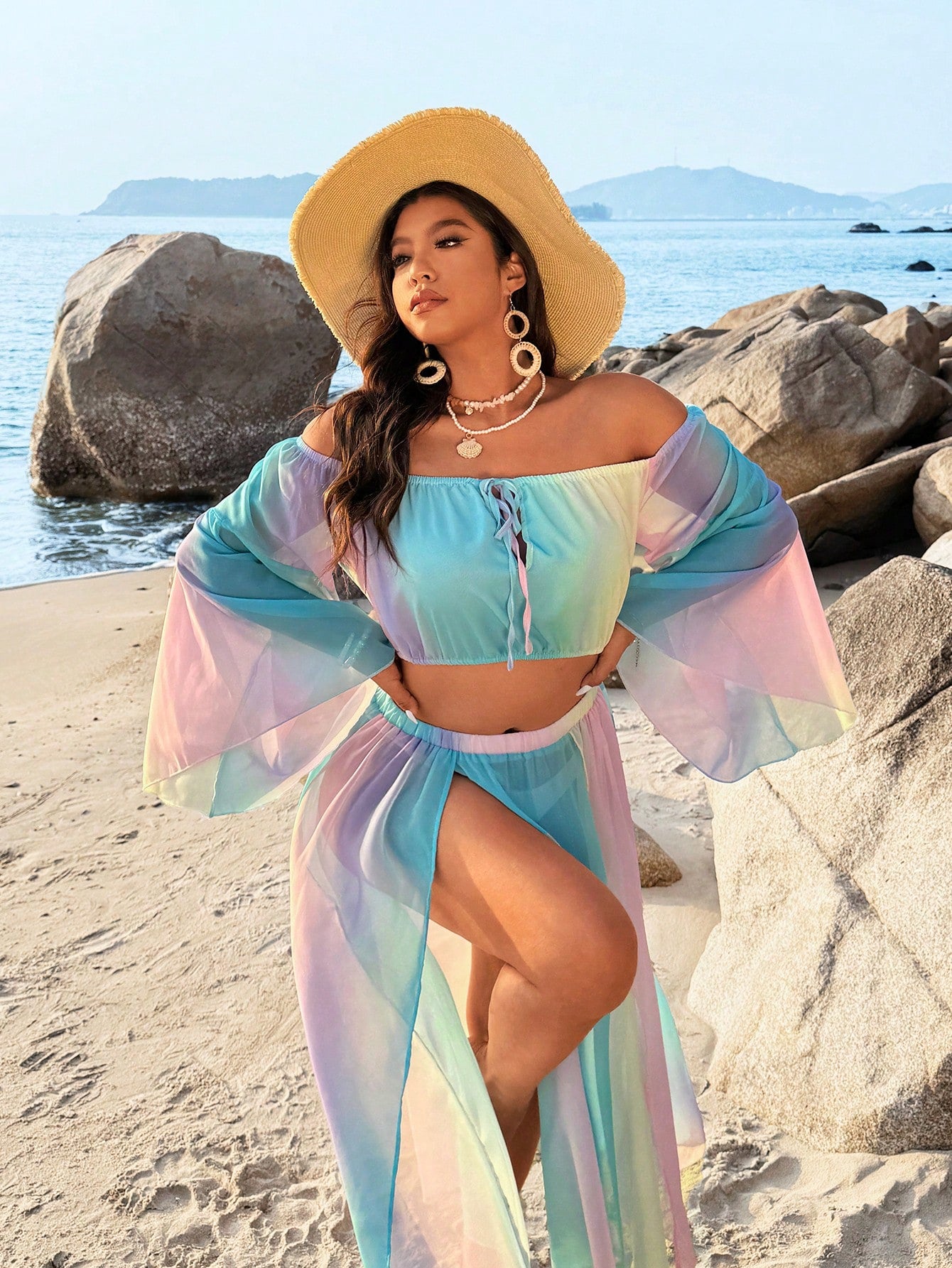 Conjunto Cropped e Saia Praia Plus Size – Elegância e Conforto!