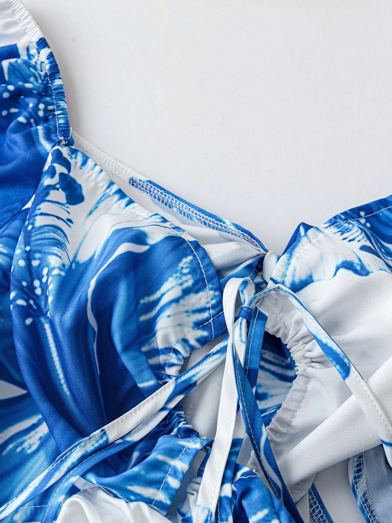 Vestido Curtinho Plus Size Floral – Casual e Elegante!