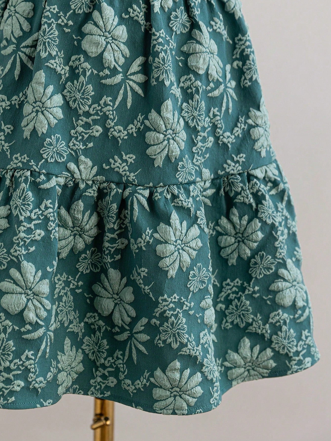 Vestido Curto com Decote em V – 9 Estampas e Cores