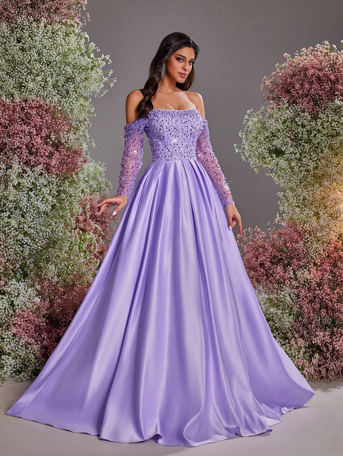 Vestido Longo Luxuoso Roxo | Brilho & Sofisticação