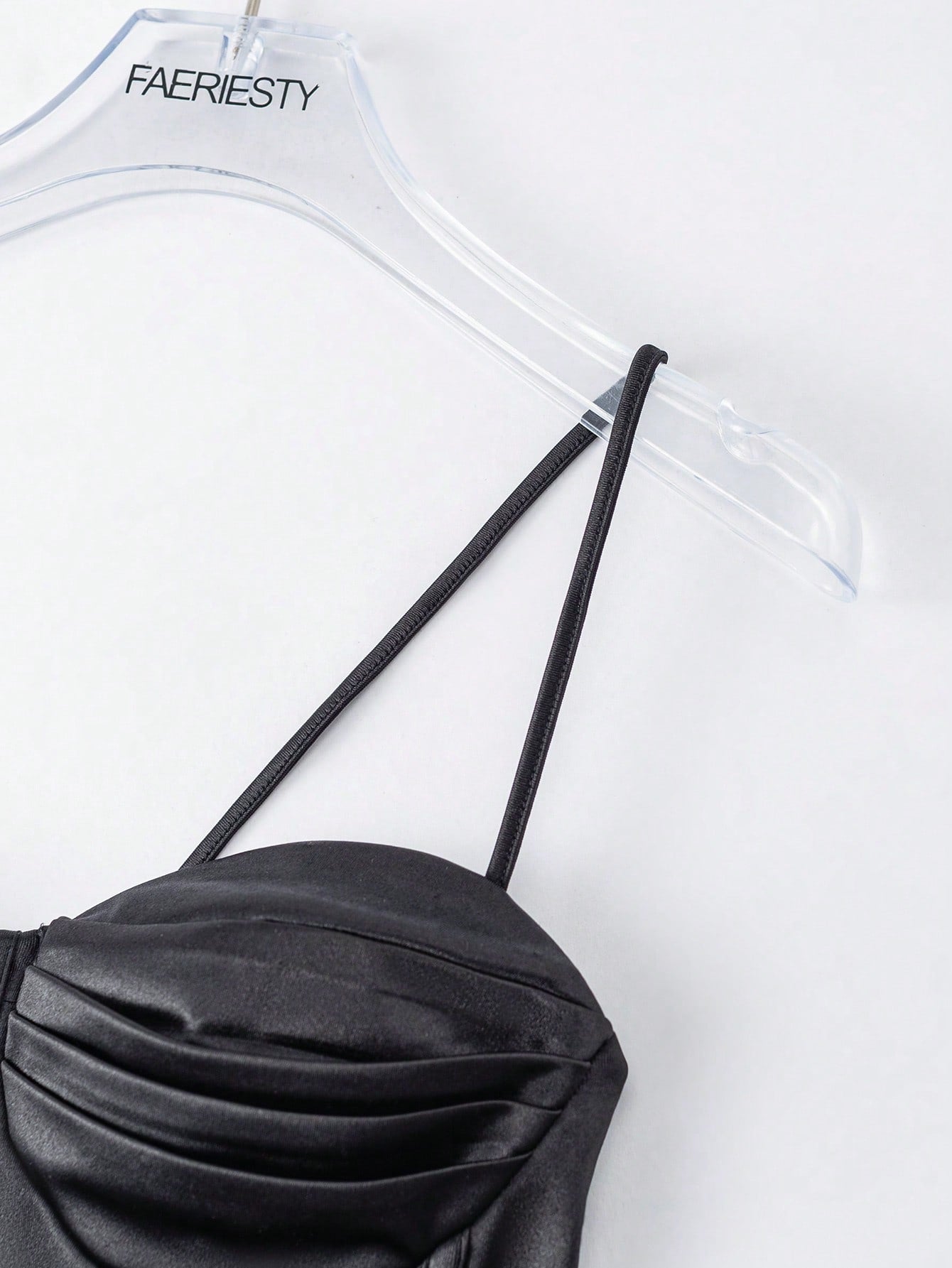 vestido de adolecente festa Preto – 5 Detalhes Elegantes