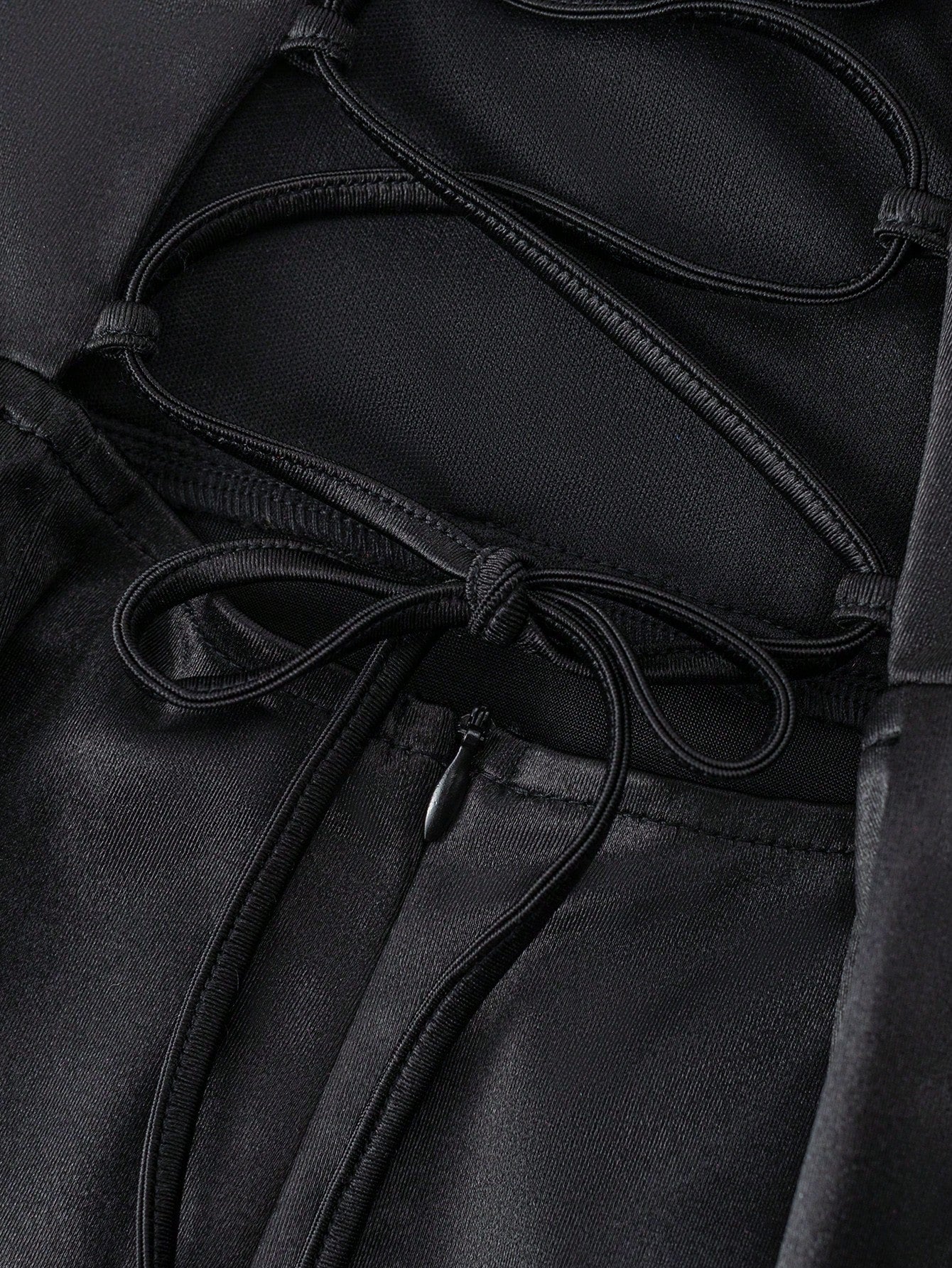 vestido de adolecente festa Preto – 5 Detalhes Elegantes