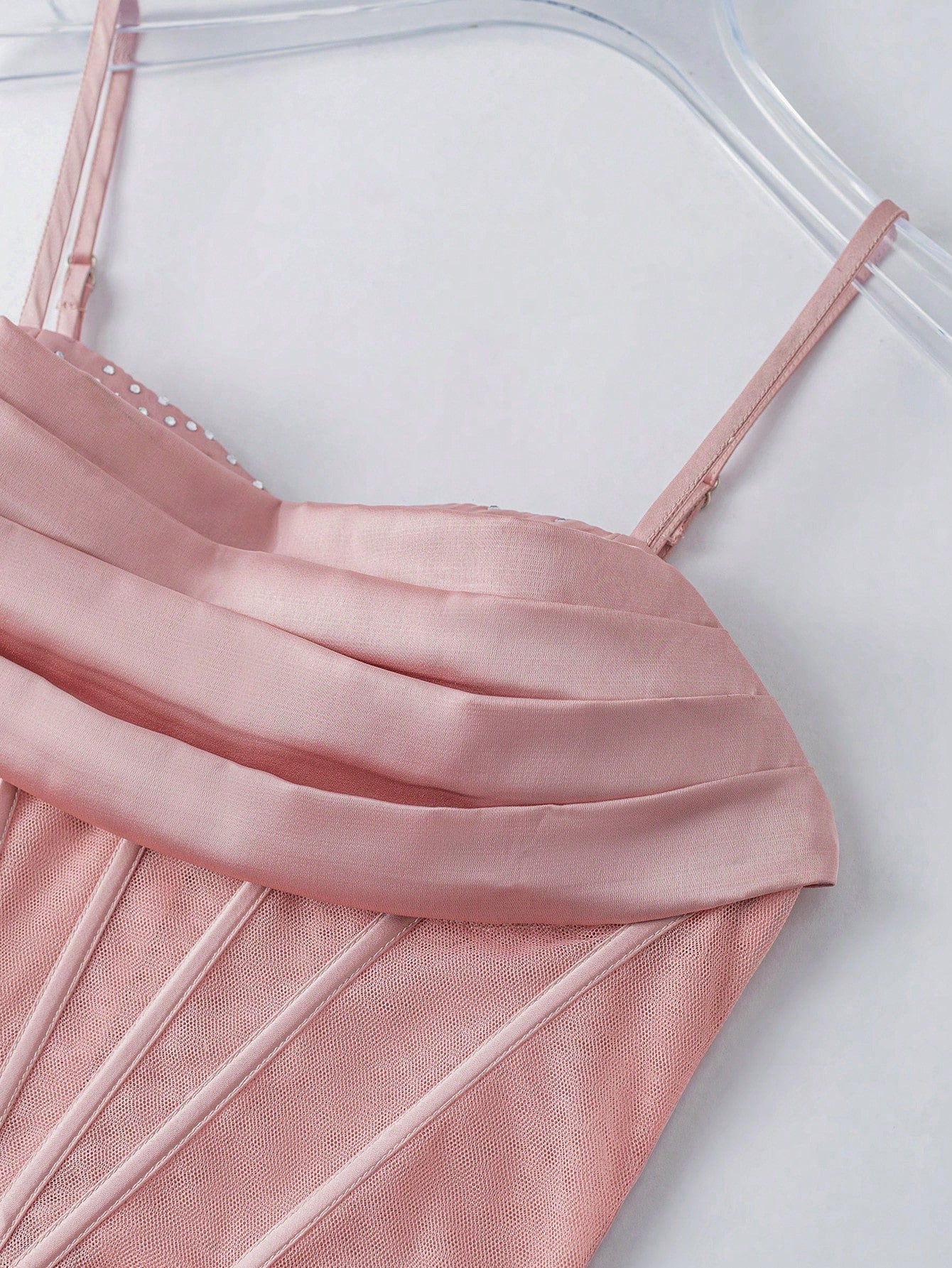 Vestido Cetim Jovem Rosa – 5 Motivos para Amar