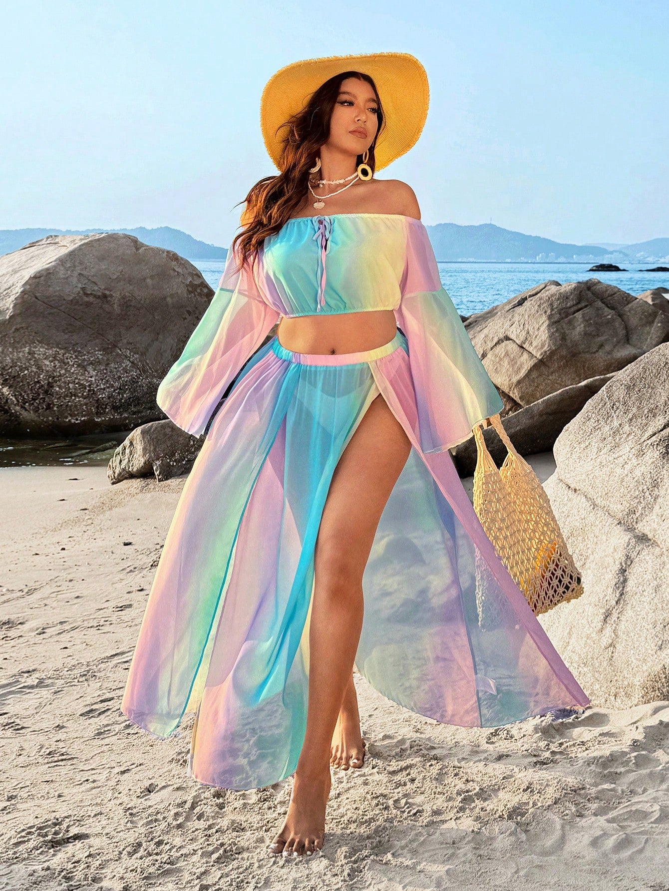 Conjunto Cropped e Saia Praia Plus Size – Elegância e Conforto!