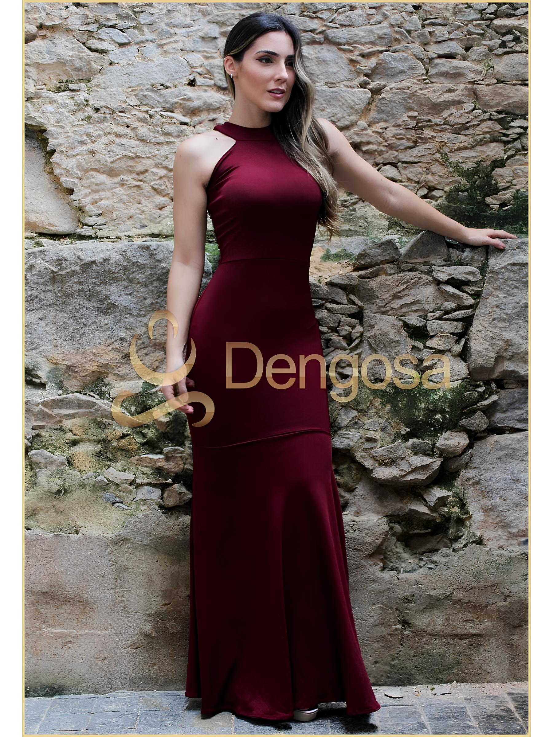 Vestido Longo Aberto nas Costas