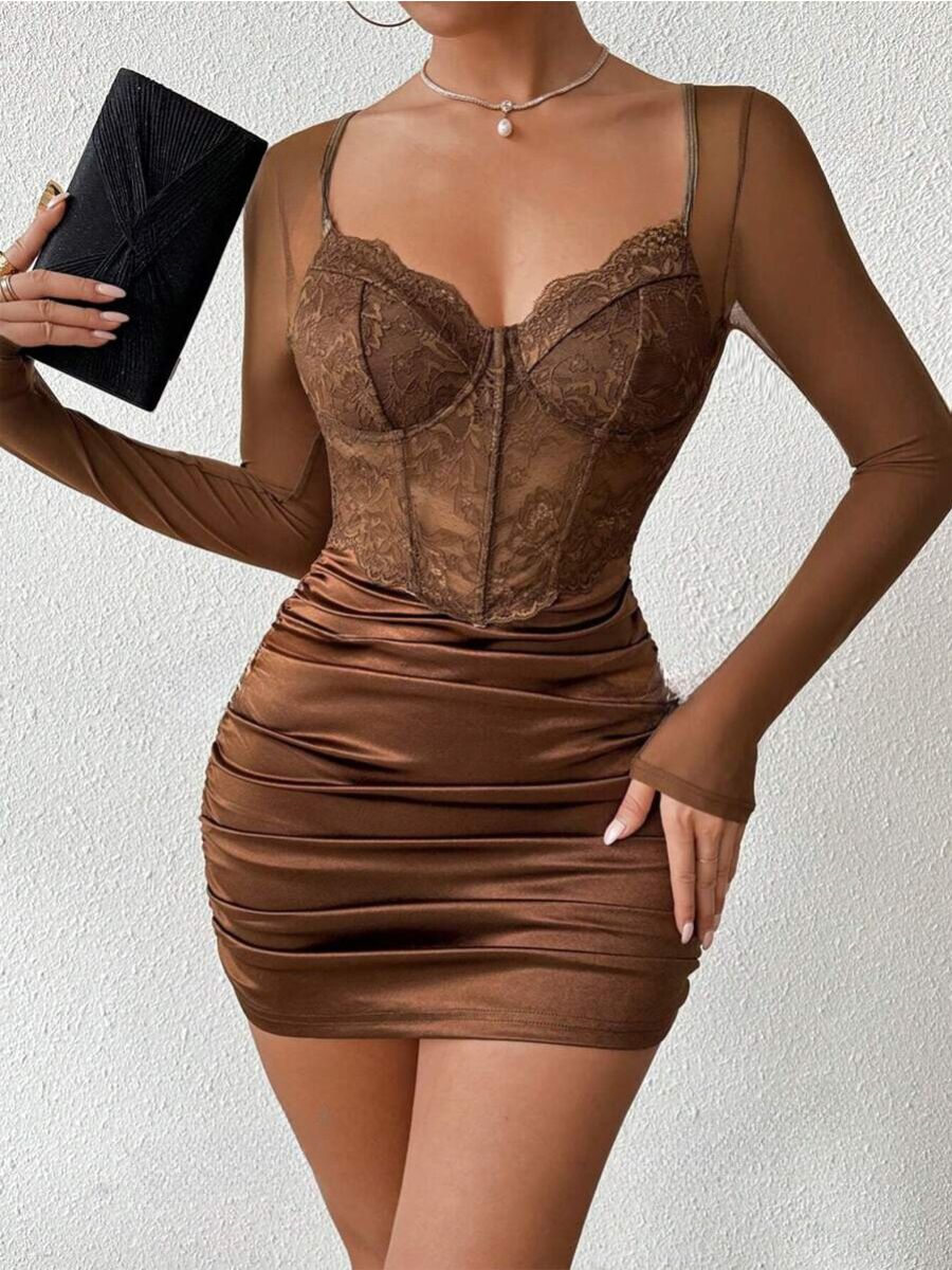 Vestido Bodycon Fest: Elegância que Envolve suas Curvas