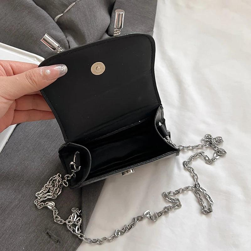 Bolsinha Elegância – O toque final que faz toda a diferença! ✨