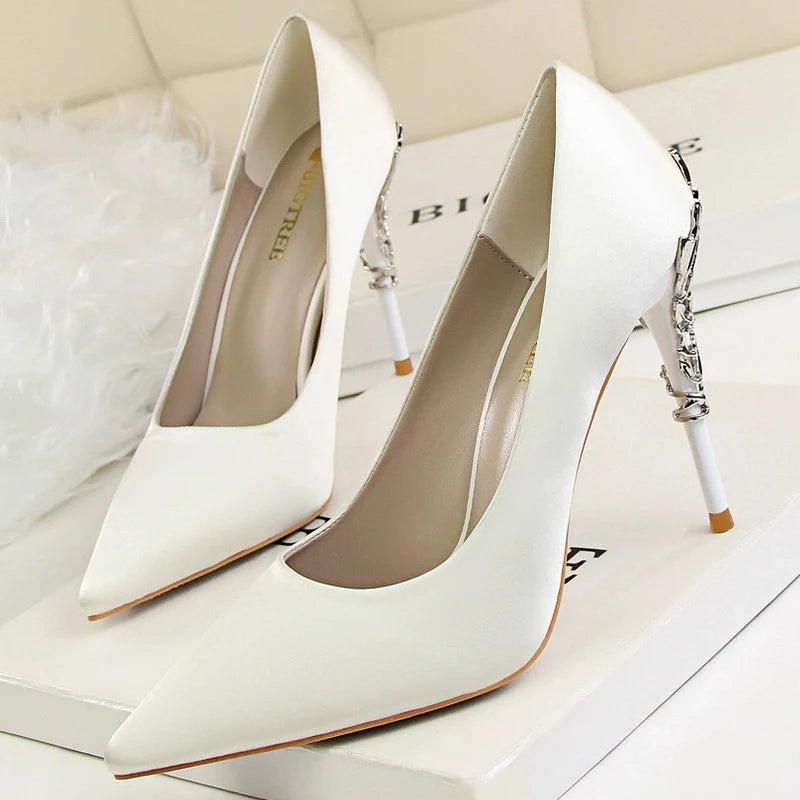 Scarpin para noivas e madrinhas