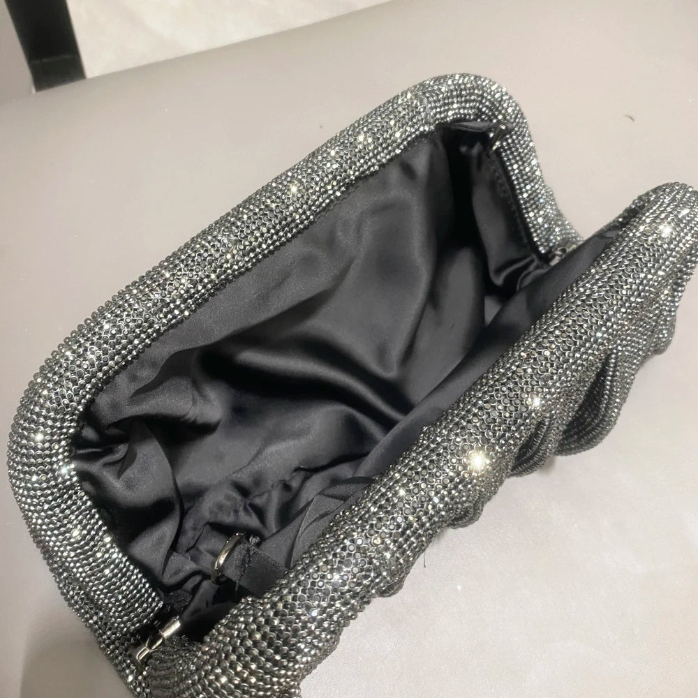 Bolsa de Luxo Estilo Dengosa – Exclusividade que Transborda Glamour! ✨🖤