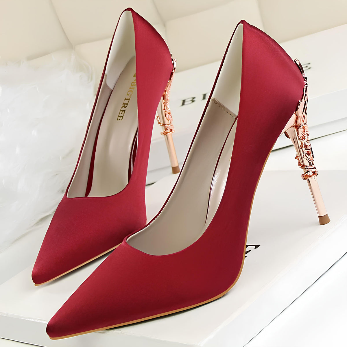 Scarpin para noivas e madrinhas