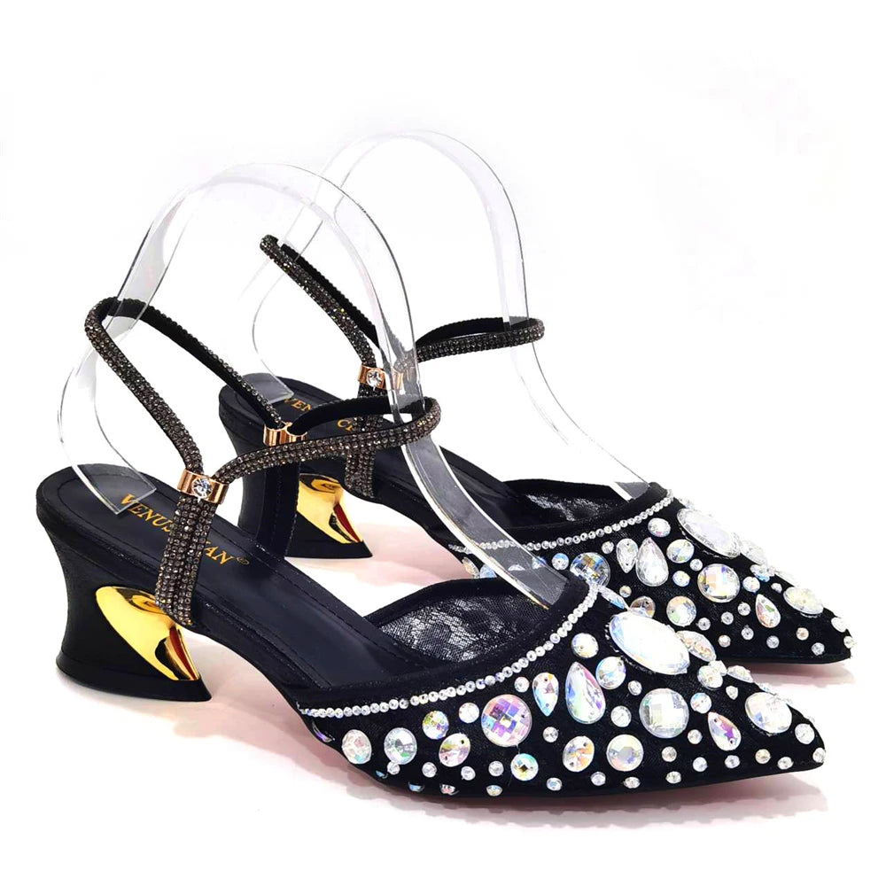 Sandália Estilo Scarpin Salto Quadrado Luxo | 7 Cores Exclusivas