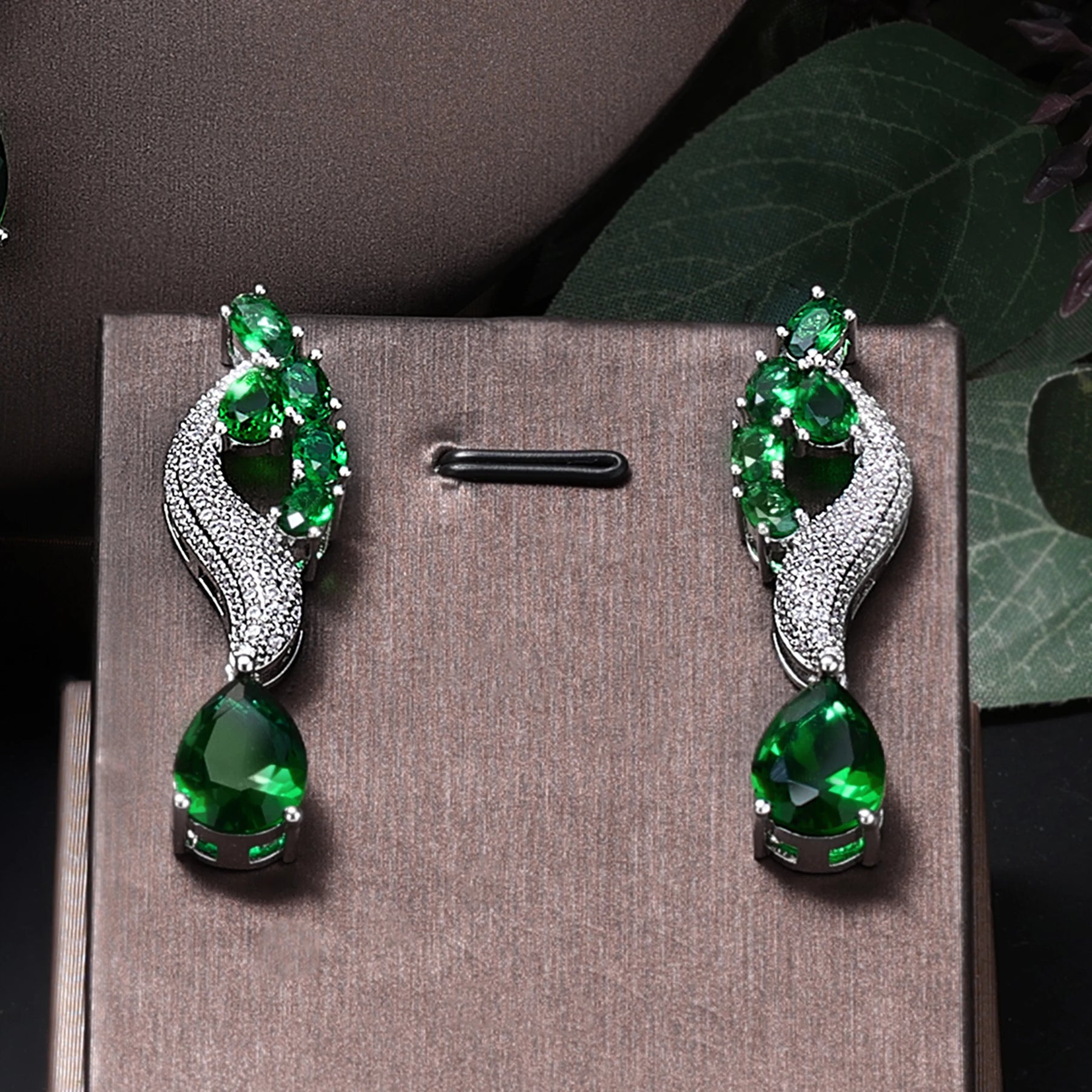 Conjunto de Joias Luxo Lágrimas da Serpente 🐍