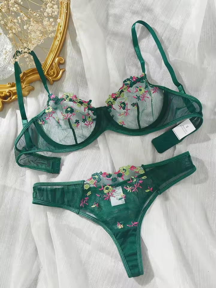 Conjunto Sedução Floral 🌹 - Para Despertar Sua Sensualidade! 🔥