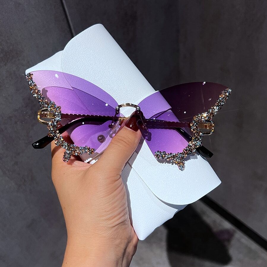 Óculos feminino Butterfly Vision – Elegância e Originalidade para Mulheres Apaixonadas por Estilo