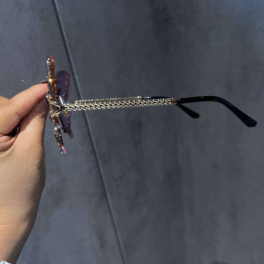 Óculos feminino Butterfly Vision – Elegância e Originalidade para Mulheres Apaixonadas por Estilo