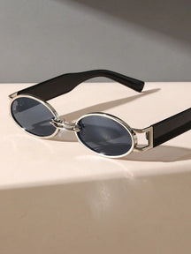 Oculos feminino Vintage Glam - O Clássico que Reinventa o Estilo ✨