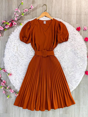 Vestido Midi Dengosa: Elegância e Modéstia para Mulheres de Fé