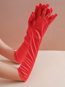 Luvas de Noiva em Cetim – Sofisticação para Casamentos e Festas