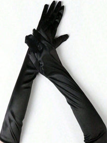 Luvas de Noiva em Cetim – Sofisticação para Casamentos e Festas