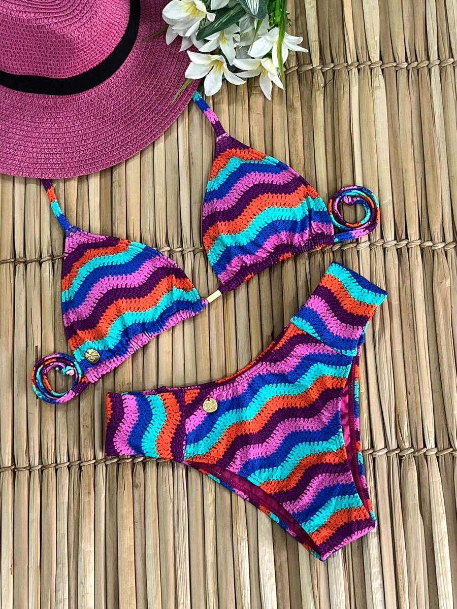 O Biquíni com Estampa de Crochê que É a Cara do Verão! 🔥