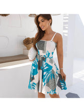 Vestido Curto com detalhes em trancinha