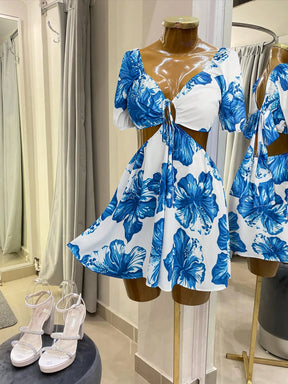 Vestido Curtinho Plus Size Floral – Casual e Elegante!