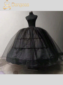 A Anágua Perfeita para Vestidos e Saias - Destaque-se com Elegância