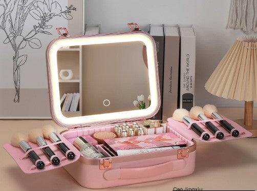 Sua Beleza, Iluminada: Mala de Maquiagem com Espelho LED! ✨💄