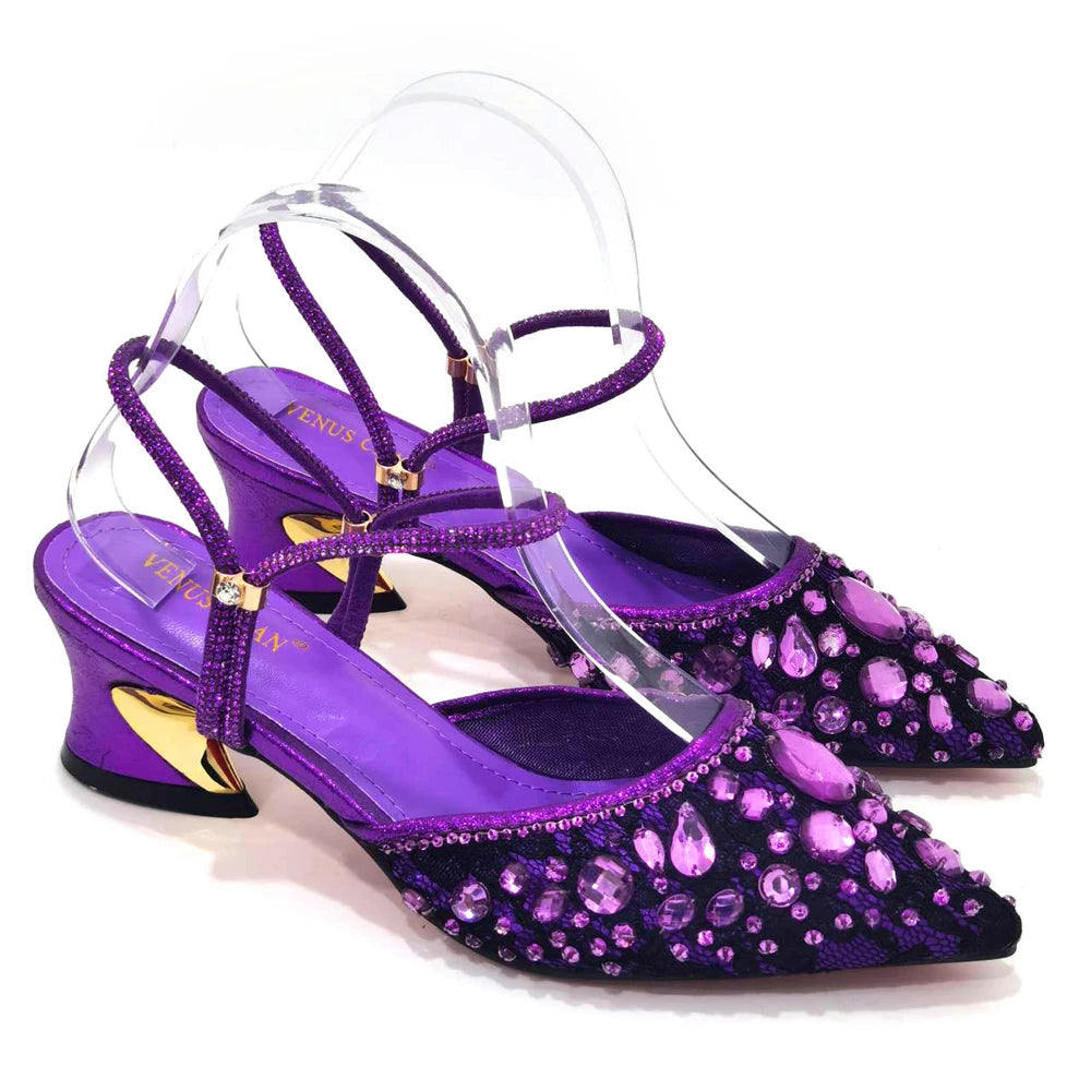 Sandália Estilo Scarpin Salto Quadrado Luxo | 7 Cores Exclusivas